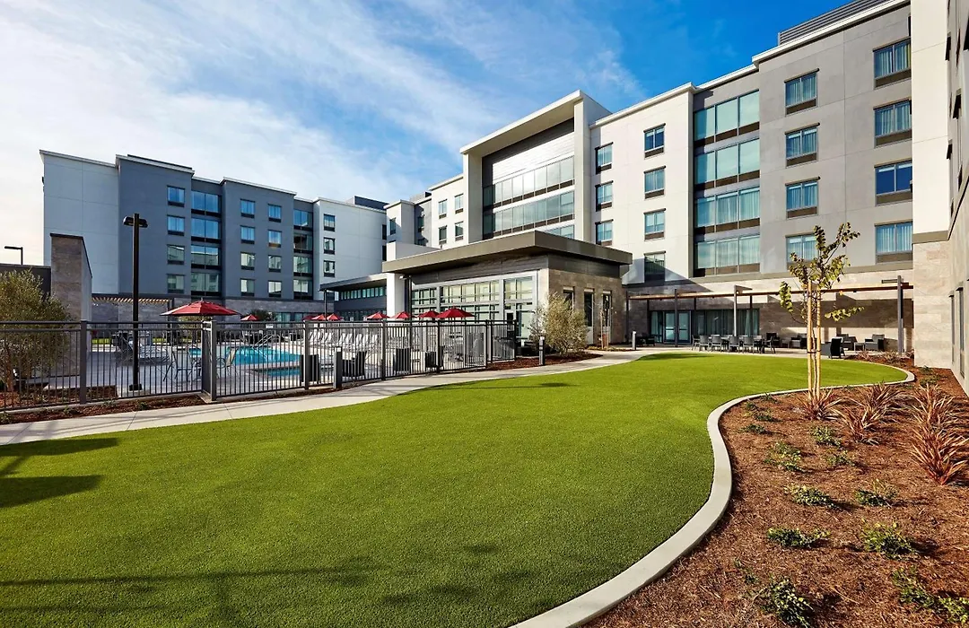 Hampton Inn Long Beach Airport, Ca-1